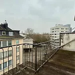 Über den Dächern von Düsseldorf